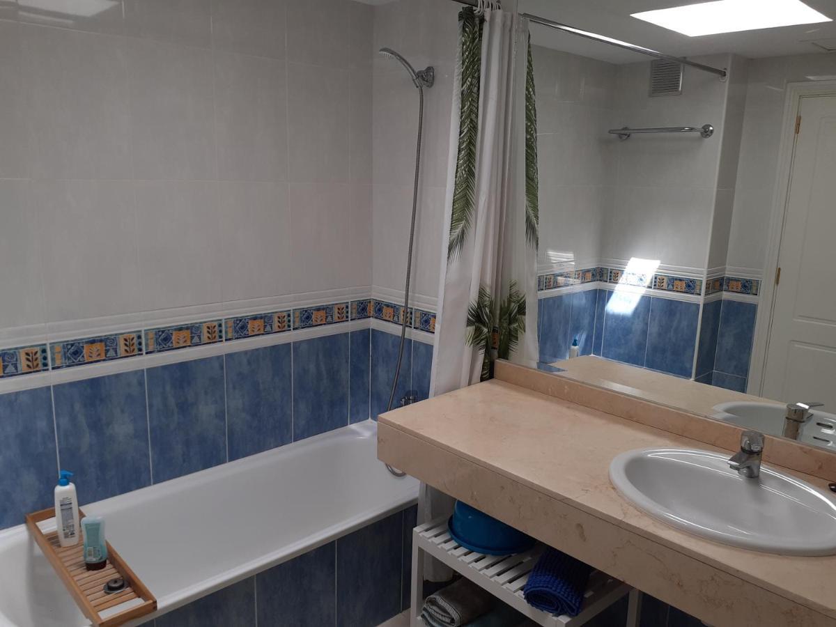 Oasis Waves House Villa Коралео Екстериор снимка